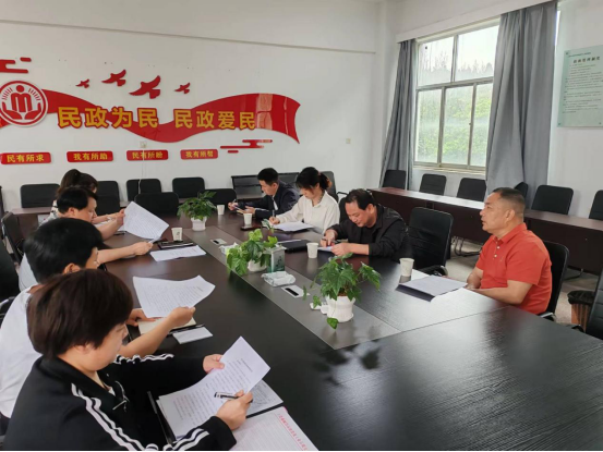 吴新胜一行至市殡仪馆开展调研