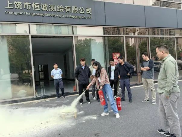 球盟会体育投发公司安全生产暨国庆期间重点工作专题报告